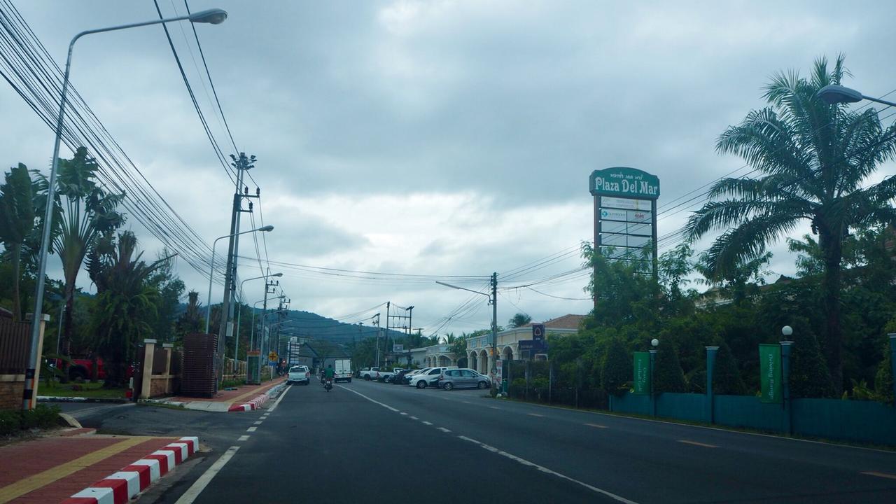 Villa Somewhere Phuket Thalang Exterior photo